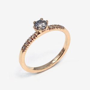 Tiny Dancer solitär – 18k roséguld, grå diamant 0.30ct och sidostenar