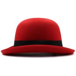 Antik bowlerhatt