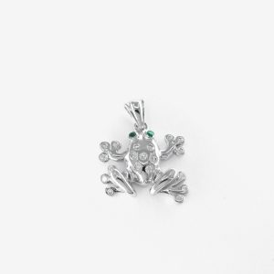 Groda hänge – 18k vitguld, diamanter, smaragder